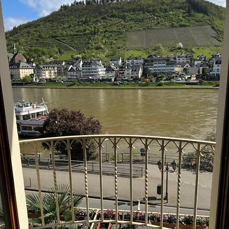 Holiday Apartment Mit Moselblick Im Moselhaus كوتشيم المظهر الخارجي الصورة