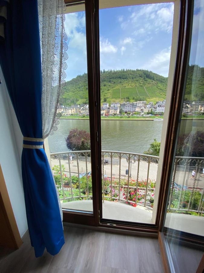 Holiday Apartment Mit Moselblick Im Moselhaus كوتشيم المظهر الخارجي الصورة