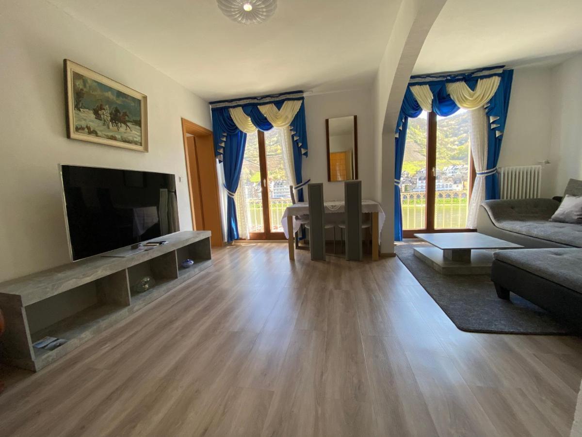 Holiday Apartment Mit Moselblick Im Moselhaus كوتشيم المظهر الخارجي الصورة